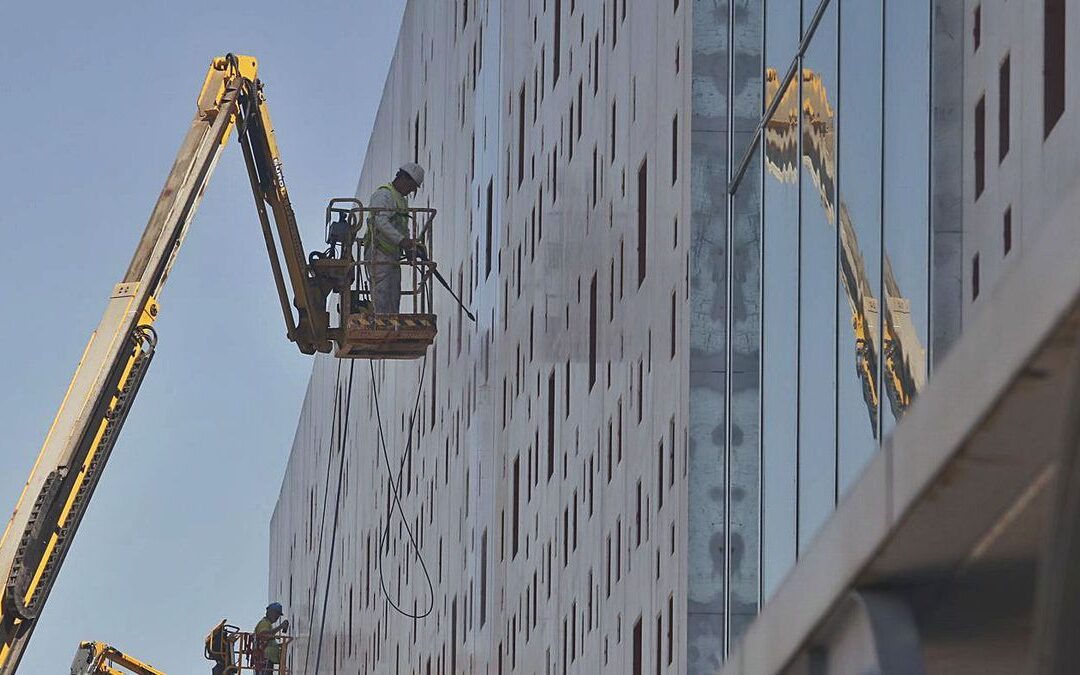 El Ayuntamiento pagará 240.000 euros en cuotas a la comunidad del Parque Joyero