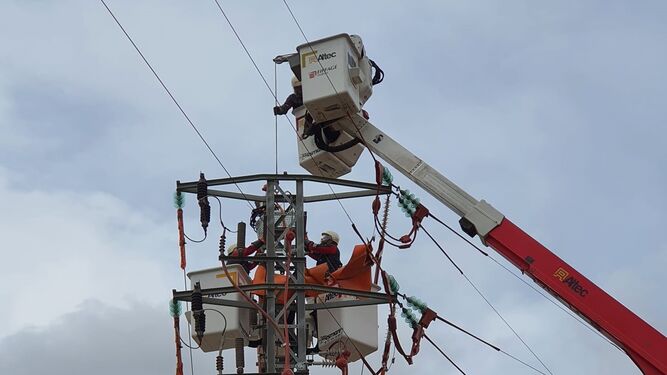 Endesa invierte cerca de tres millones de euros en la digitalización de sus redes de distribución en Córdoba