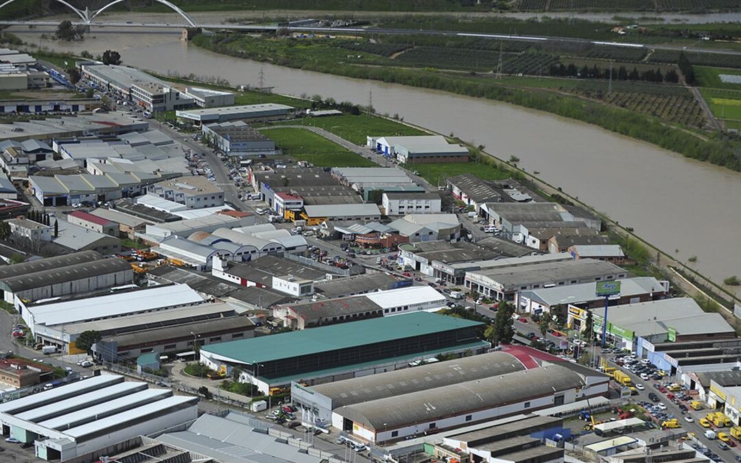 Un centro comercial sustituirá a la antigua factoría de Coca Cola en La Torrecilla